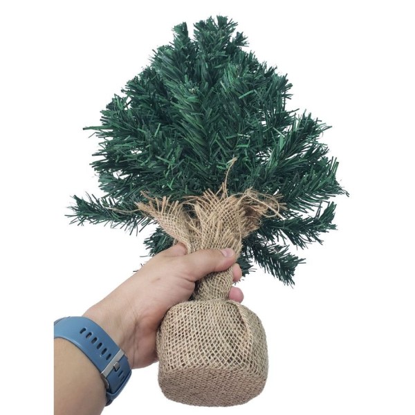 Encontraproduto.com.br - Mini árvore Natalina Imperial 60cm Com 67 Galhos Base Juta