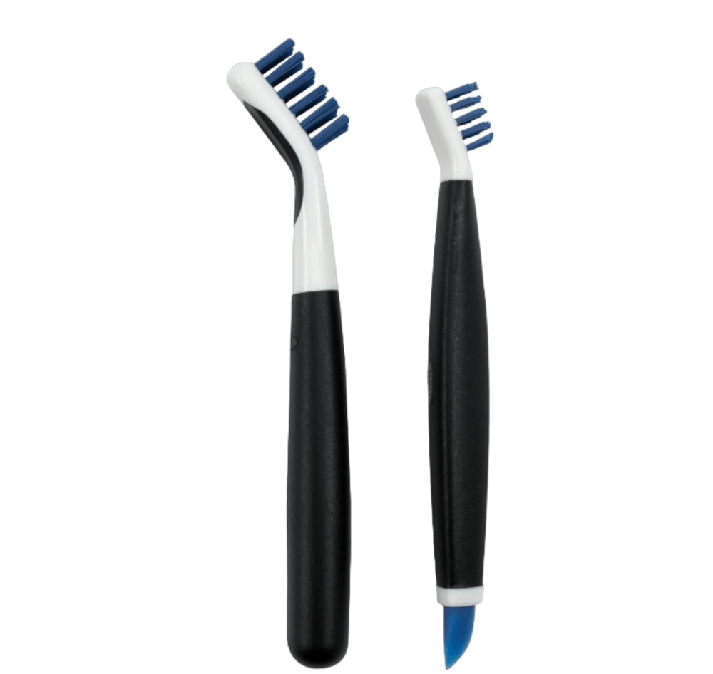 2 Escovas para Limpeza de Cantos em Plástico OXO