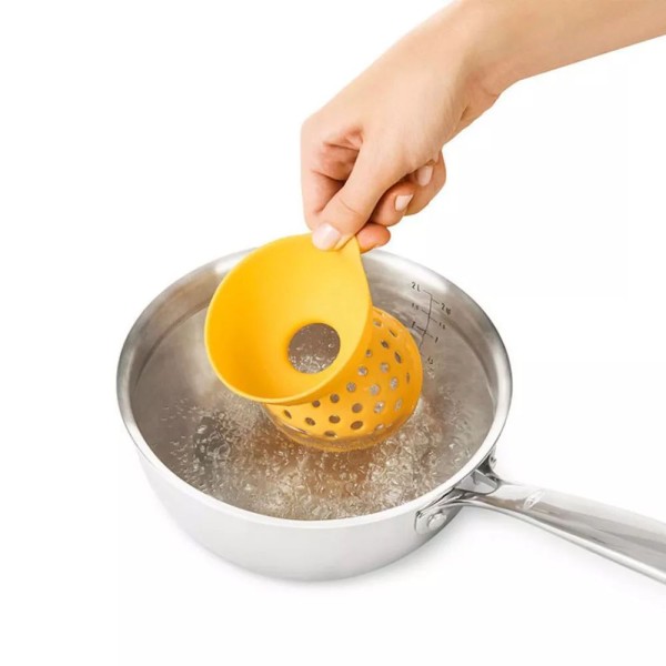 Encontraproduto.com.br - Utensílios para Ovo Poché 2 Peças OXO em Silicone
