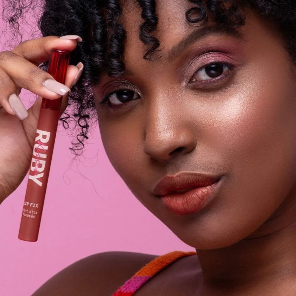 Encontraproduto.com.br - Lip Fix Tint Feeling Powerful - Ruby Kisses