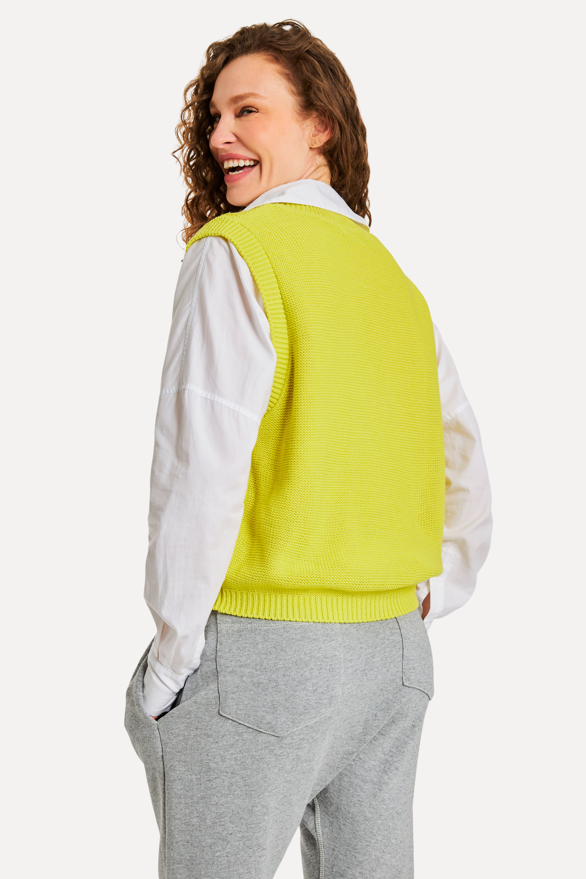 Encontraproduto.com.br - Colete Tricot Trancas