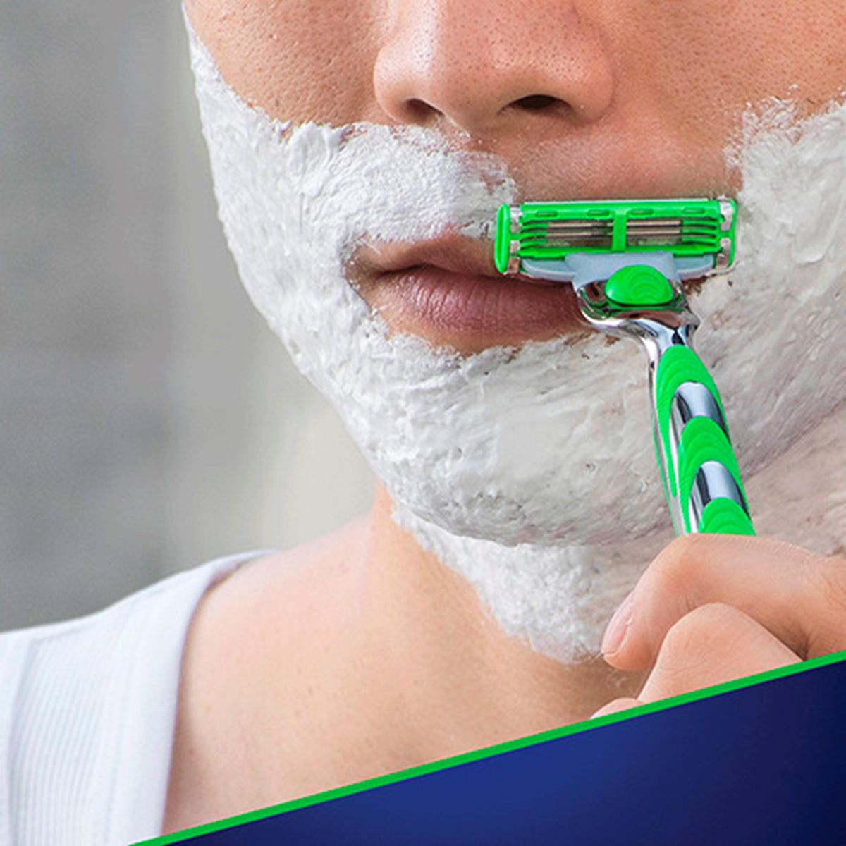 Encontraproduto.com.br - Kit Mach3 Sensitive + Carga C/2 + Porta Aparelho Gts - Gillette Mach3