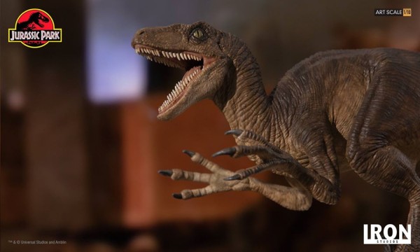 Encontraproduto.com.br - Jurassic Park - Velociraptor Attacking - Art Scale 1/10