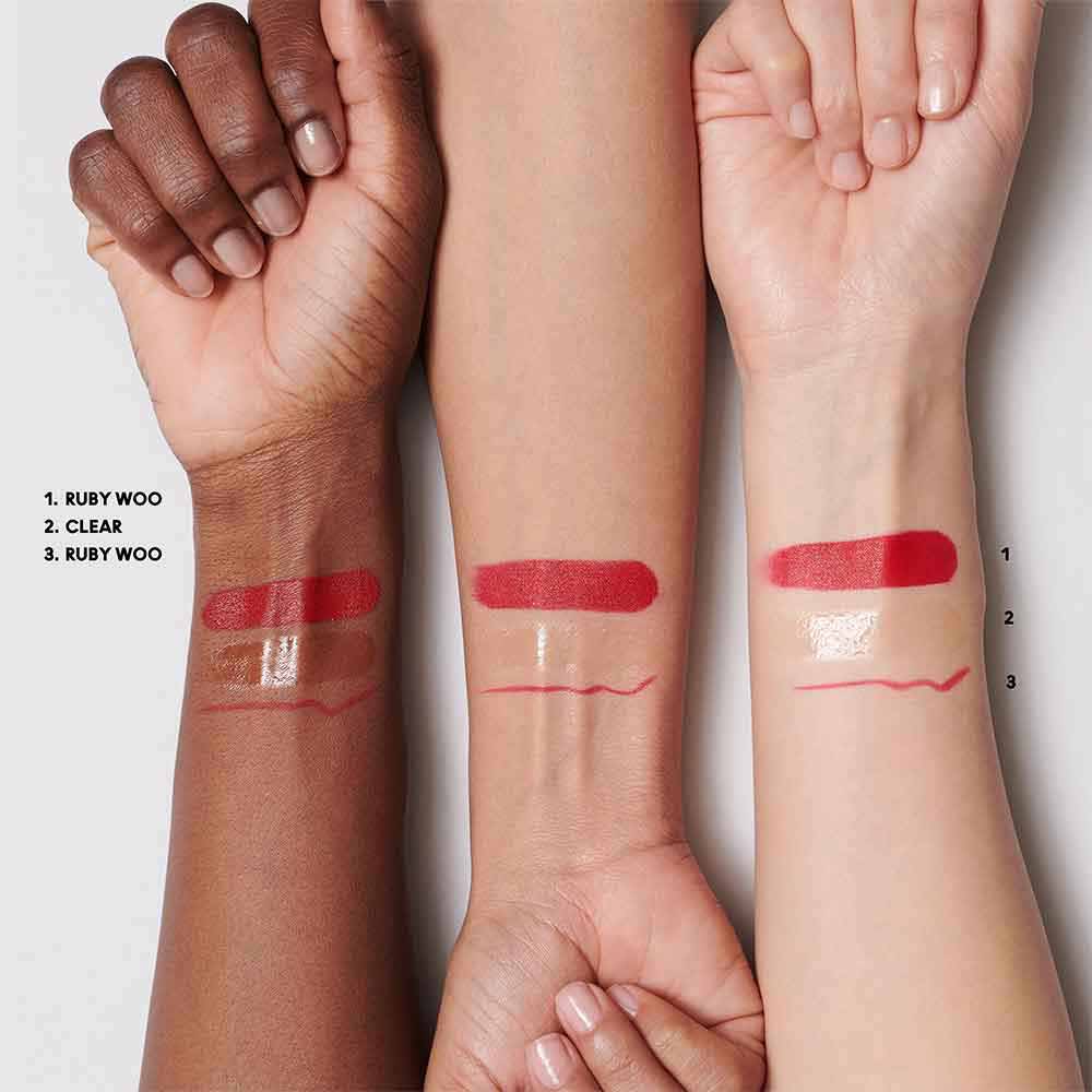 Encontraproduto.com.br - MAC Claim to Fame - Kit Edição Give Them Gold - Batom + Lápis Labial + Gloss Labial