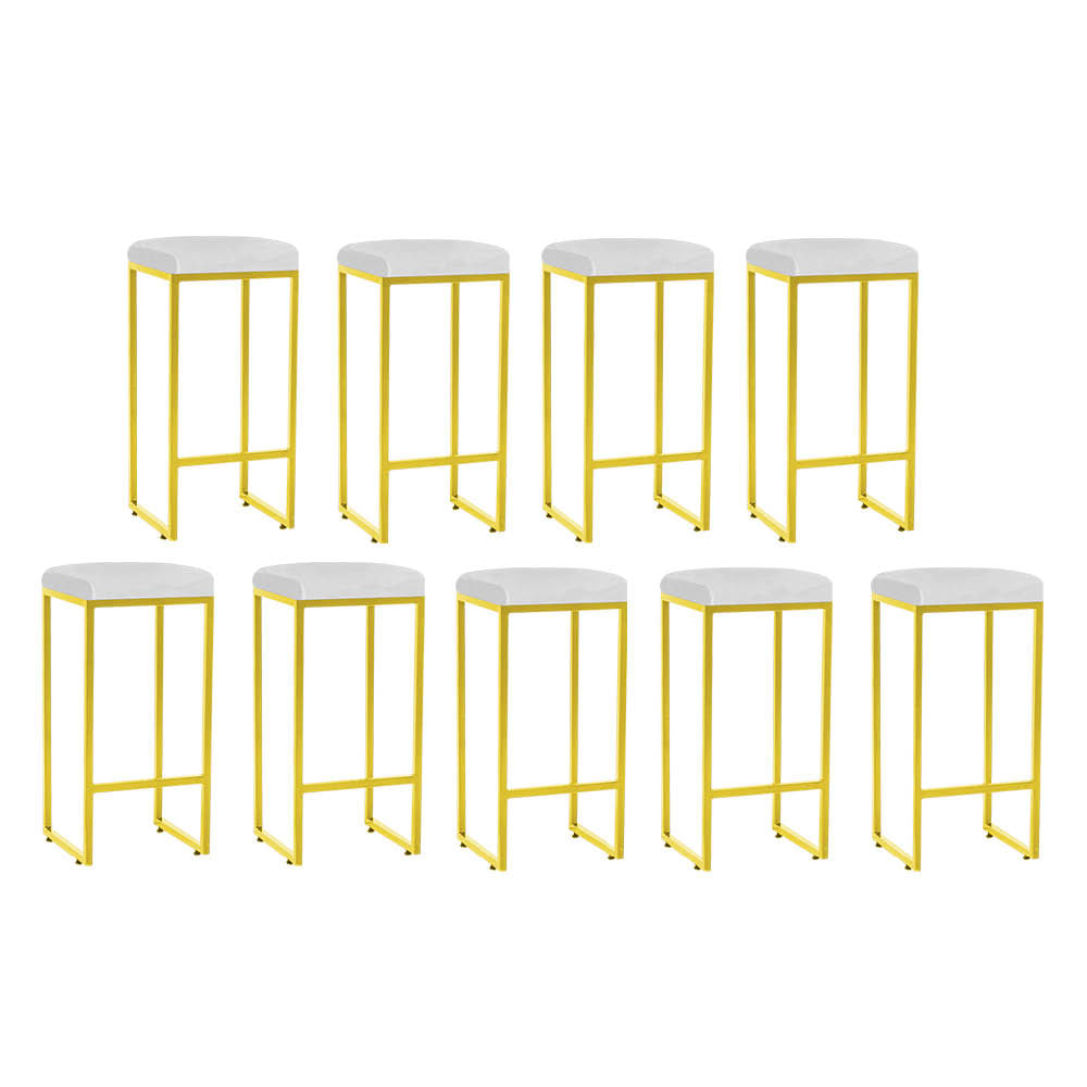 Kit 09 Banqueta Alta Lara Para Cozinha Bar Balcão Bistrô Churrasqueira Ferro Dourado Suede Branco - Ahazzo Móveis