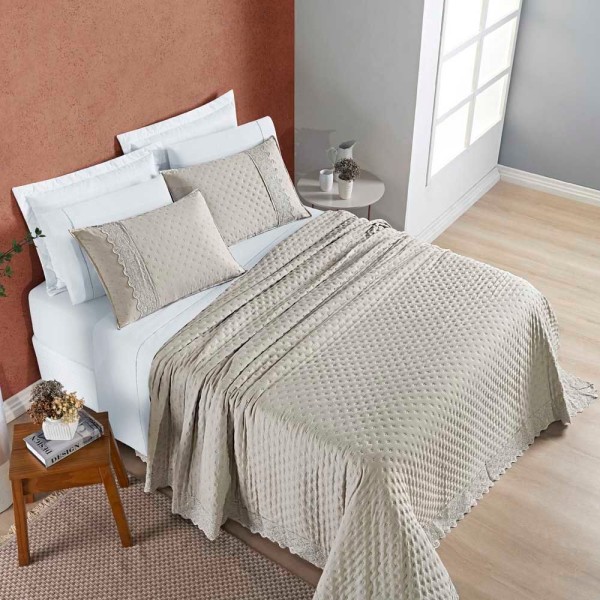 Encontraproduto.com.br - Kit Cobre Leito Colcha Nobre Casal Padrão 3 Peças Micrpercal 200 Fios Matelado - Cáqui Amêndoa