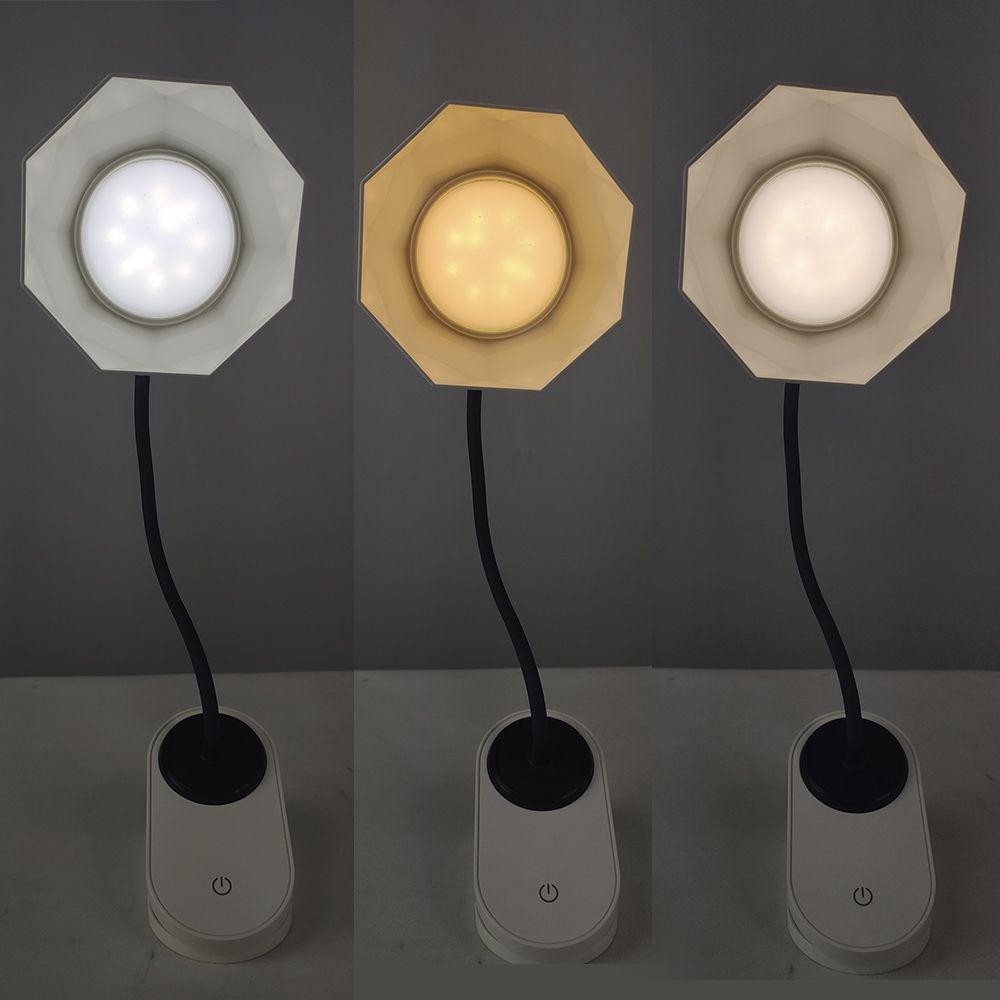 Encontraproduto.com.br - Luminaria De Mesa C/Garra Articulavel Led 3 Cores Abajur
