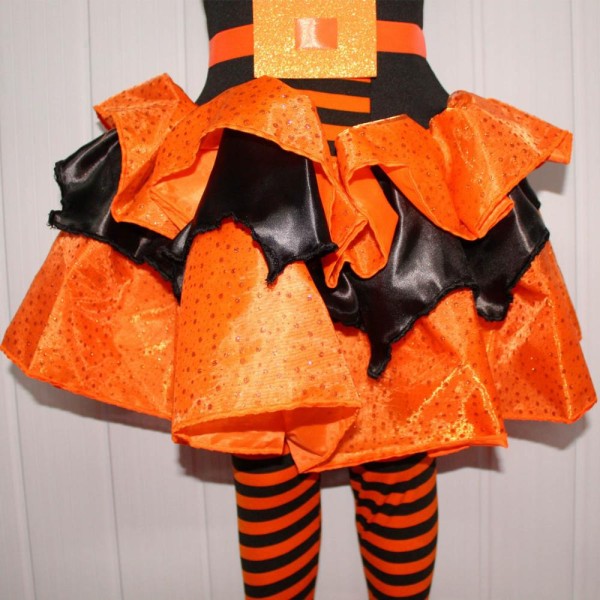 Encontraproduto.com.br - Fantasia Halloween Bruxinha Moderna Luxo Completa Com Meia e Luva - GG 11 - 12