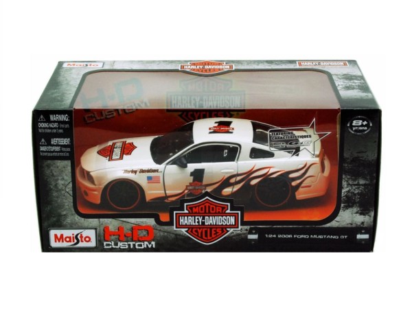 Encontraproduto.com.br - Miniatura - Carro - 2006 Ford Mustang Gt - 1:24 - Maisto Design - BRANCO