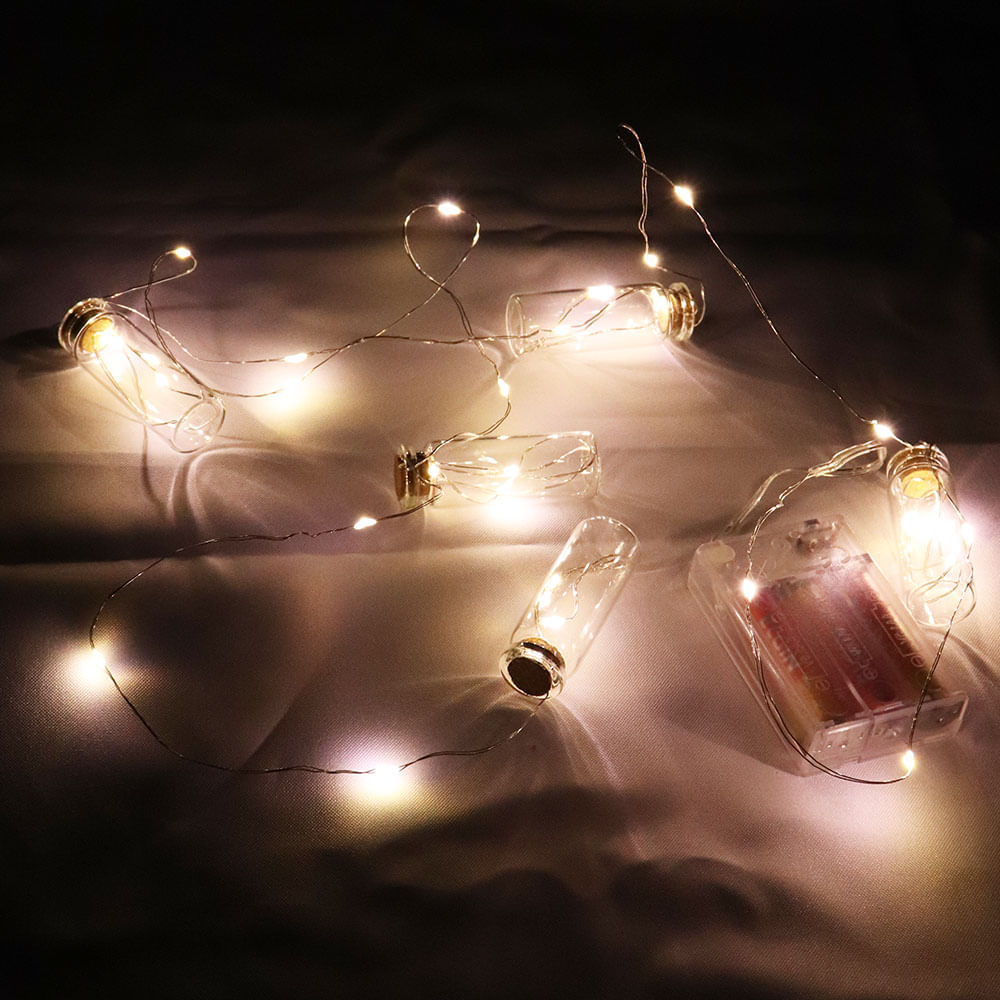 Encontraproduto.com.br - Cordão Fio Luz de Fada LED com 5 Garrafinhas - A Pilha