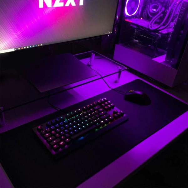Encontraproduto.com.br - Mousepad Gamer Nzxt M01 Antiderrapante Com Bordas Costuradas Superfície Speed 85 X 33cm - M01