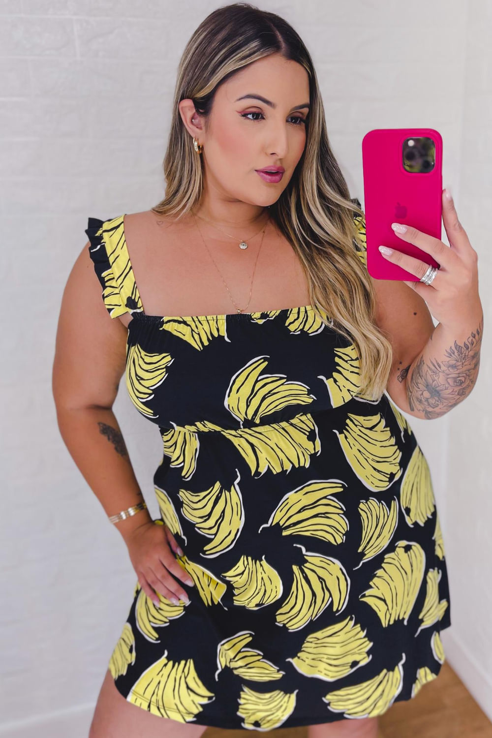 Encontraproduto.com.br - Vestido Curto Bruna Estampa Banana Plus Size