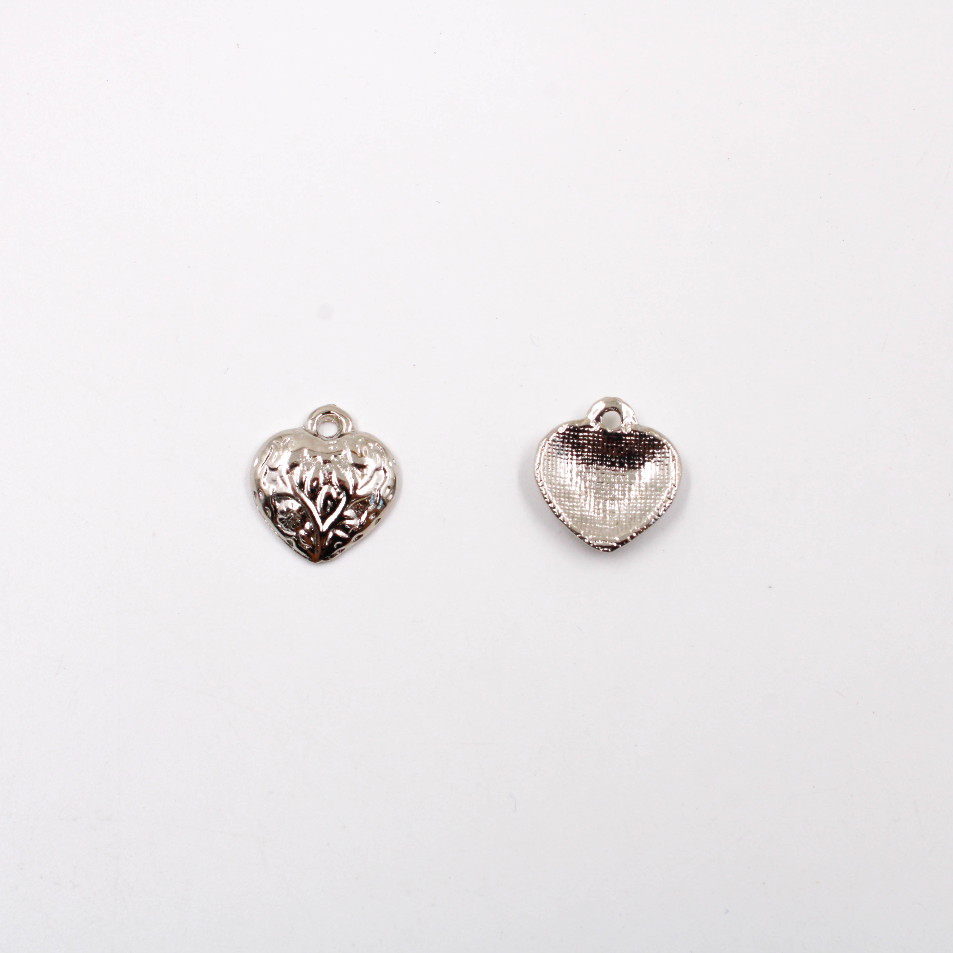 Encontraproduto.com.br - PINGENTE MEIO CORAÇÃO 15X14MM EM ZAMAC COM 100GR