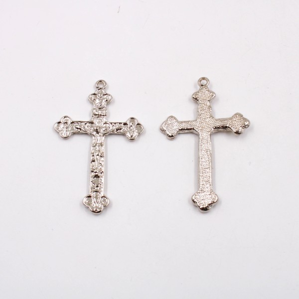 Encontraproduto.com.br - PINGENTE CRUZ 51X32MM EM ZAMAC COM 100GR
