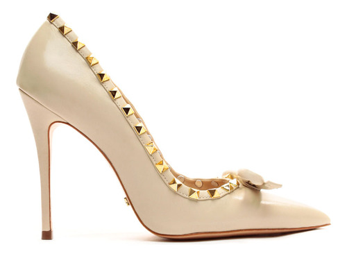 Encontraproduto.com.br - Scarpin Couro Off White Salto Alto Cecconello 2396005-2