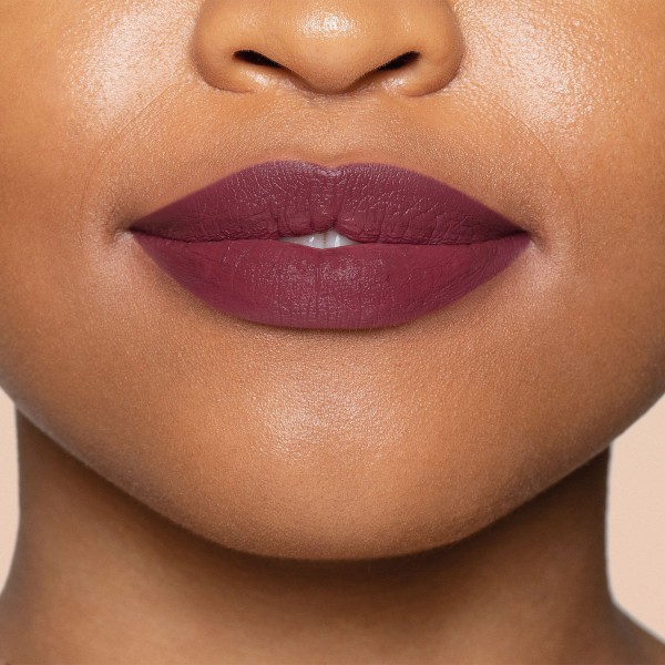 Encontraproduto.com.br - Batom Mate Alta Pigmentação Roxo Bordonito 3,8g