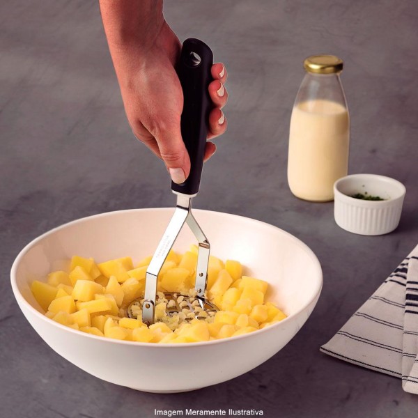 Encontraproduto.com.br - Amassador de Batatas Tramontina Utilitá em Aço Inox  Preto 25655/100