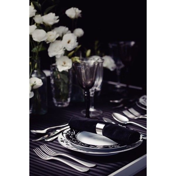 Encontraproduto.com.br - Garfo De Mesa Classic Prata Tramontina Em Aço Inox Com Revestimento De Prata Tramontina