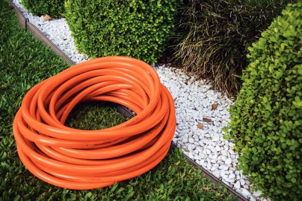 Encontraproduto.com.br - Mangueira P/ Jardim Com Acessórios 25M Tramontina