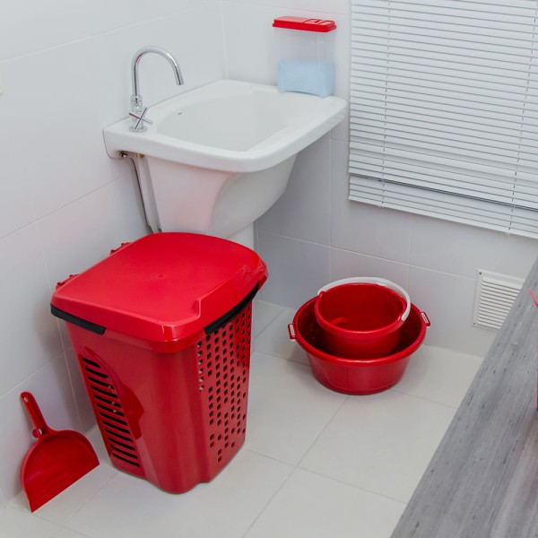 Encontraproduto.com.br - Grade para Ventilação Quadrada 22x22cm Sem Tela Astra