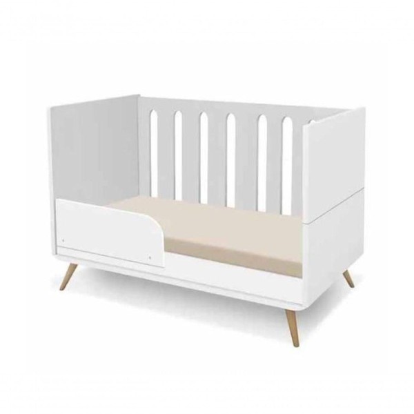 Encontraproduto.com.br - Quarto de Bebê Com Roupeiro + Cômoda + Mesinha e Berço Melin