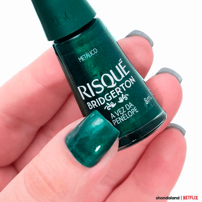 Encontraproduto.com.br - Esmalte Risqué A Vez da Penelope Metalico - Risqué - 8ml