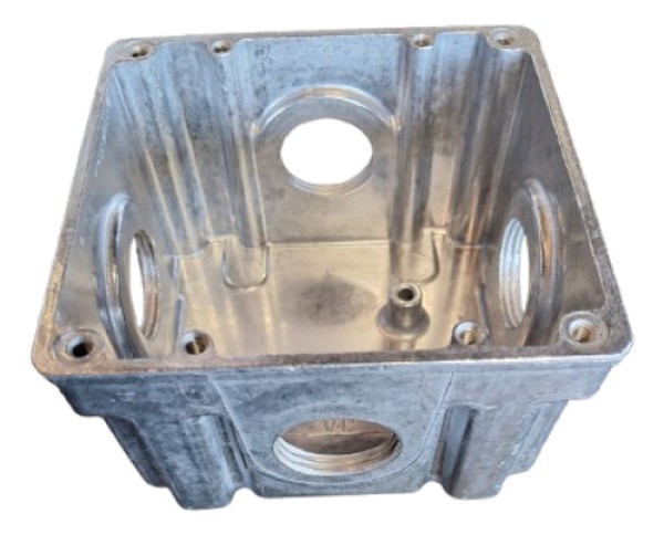 Encontraproduto.com.br - Caixa de piso 4x4 Alta 3/4