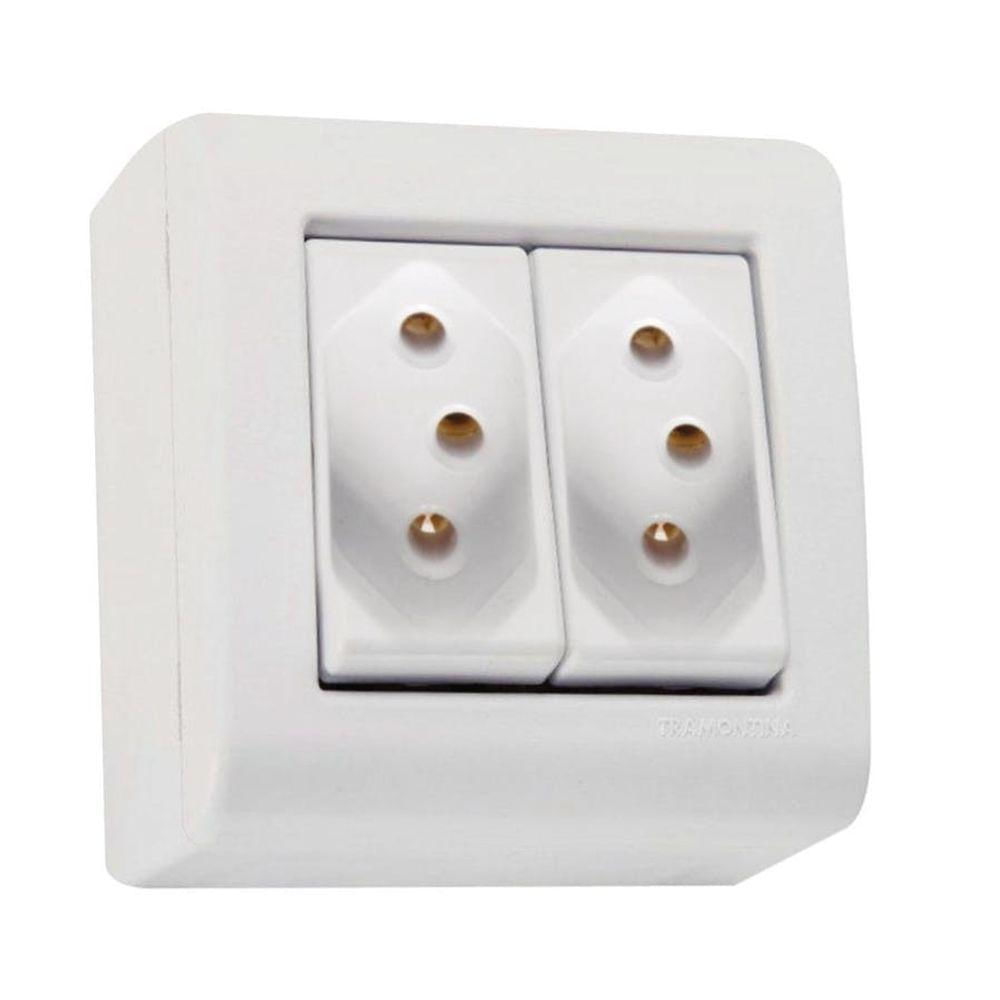 Encontraproduto.com.br - Caixa Com Tampa 2 Tomada 2P+T 20A/250V