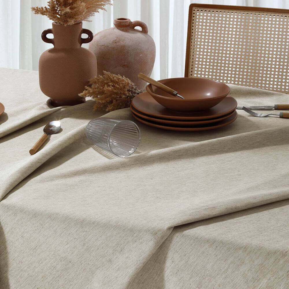 Encontraproduto.com.br - Toalha de Mesa Retangular Clean Linhares 1,60m x 2,20m - Dohler