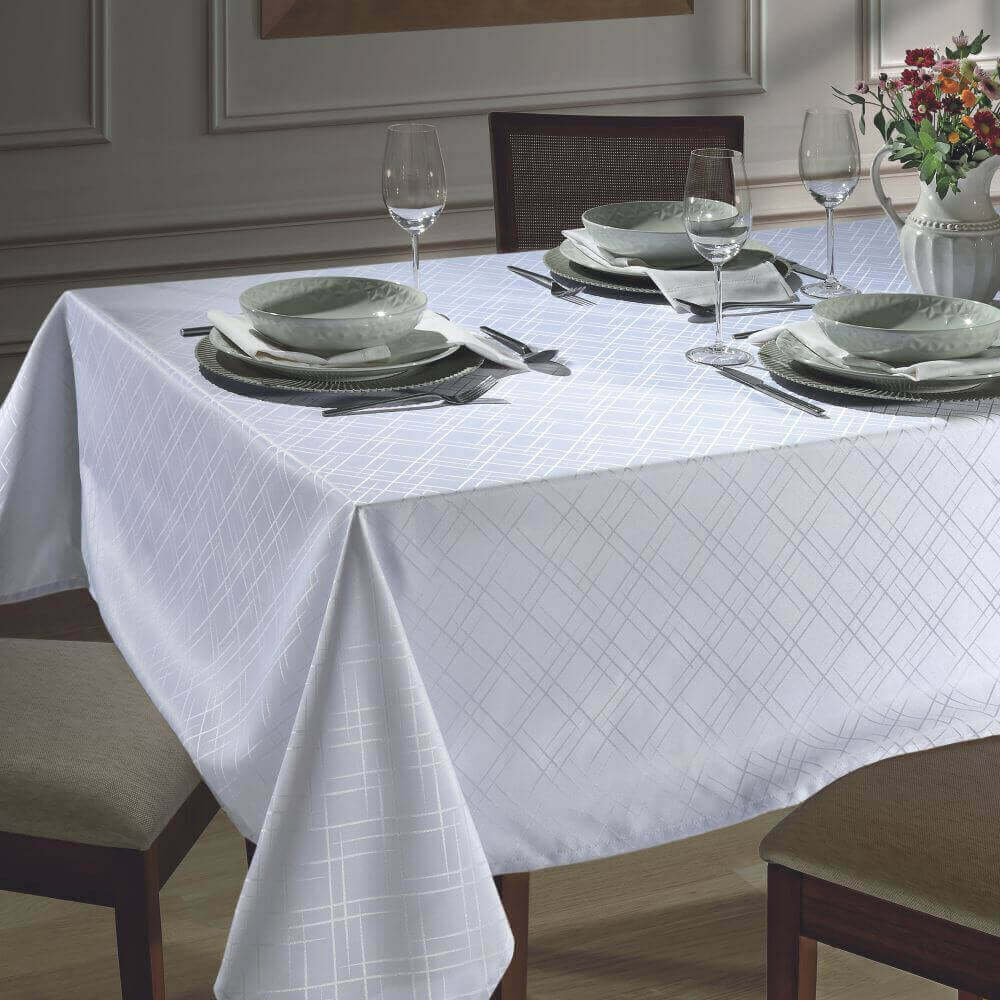 Encontraproduto.com.br - Toalha de mesa 6 lugares Retangular Requinte 1,40m x 2,10m - Dohler