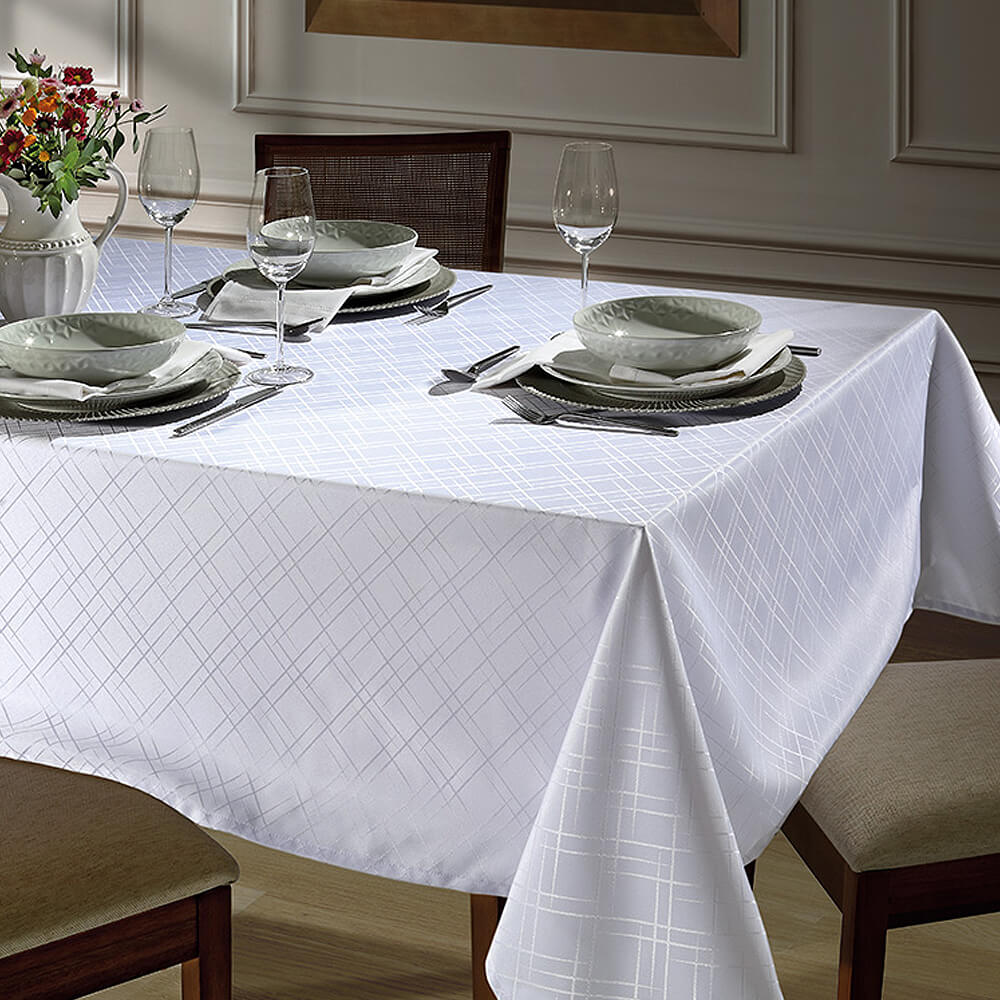 Encontraproduto.com.br - Toalha de mesa 4 lugares Quadrada Requinte 1,60m x 1,60m - Dohler