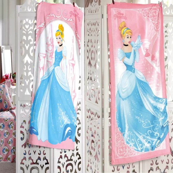Encontraproduto.com.br - Toalha De Praia Cinderella Aveludada Lincenciada III AF-958 Estampada 70 CM x 1,40 MT - Dohler