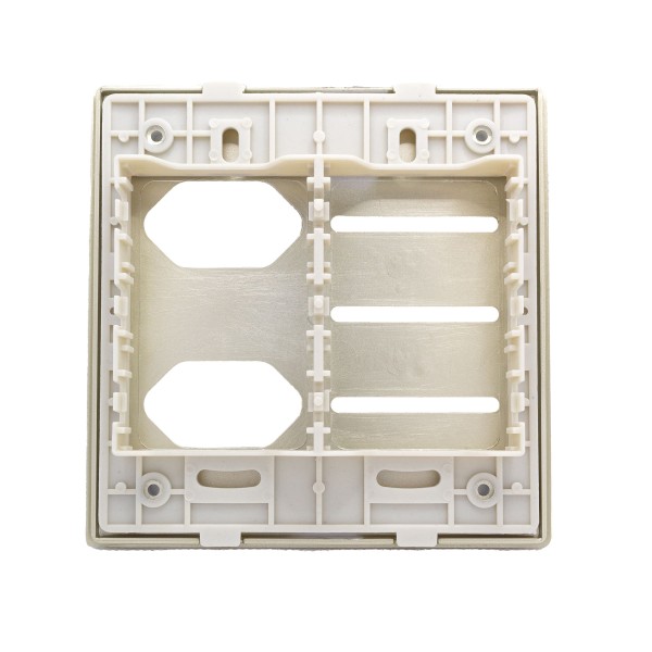 Encontraproduto.com.br - Placa 4X4 Para 3 Interruptores + 2 Tomadas Com Suporte Champanhe Novara CH-1500/104 Dicompel
