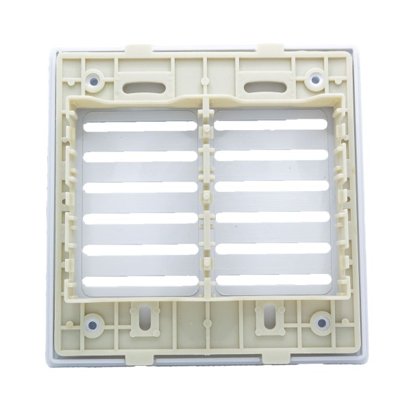 Encontraproduto.com.br - Placa 4X4 Para 12 Interruptor Com Suporte Dc-1100/195 Branco Novara Dicompel