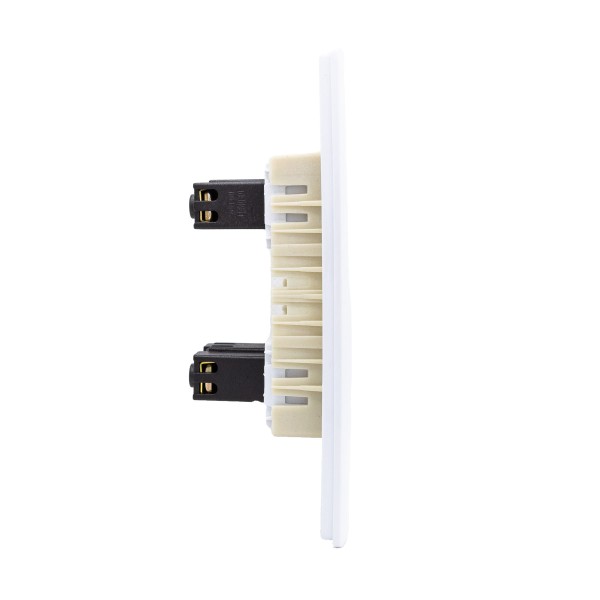 Encontraproduto.com.br - Conjunto Montado Tomada Dupla 2P+T 10A-250V Dc-1100/32 Branco Com Placa Branco Novara Dicompel