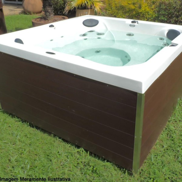 Encontraproduto.com.br - Spa Jacuzzi J195 com Deck em Acrílico 180x180x89cm