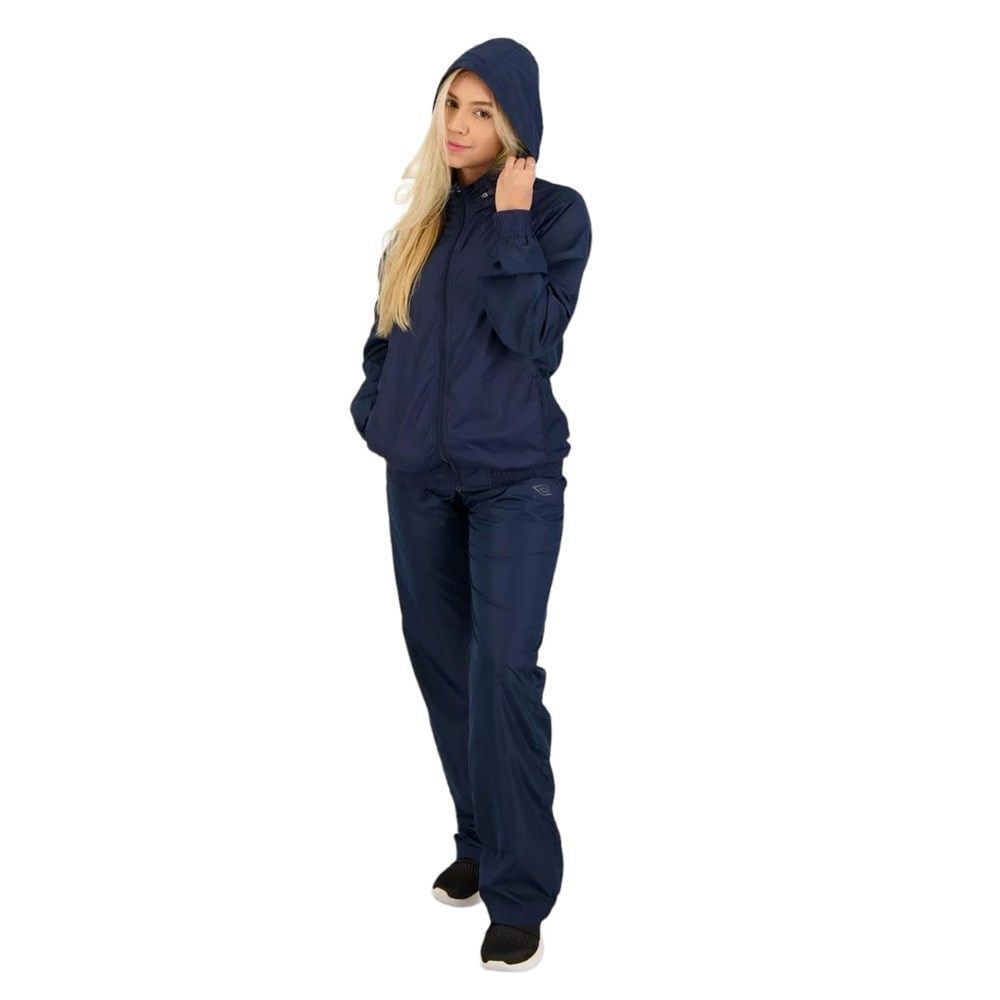 Encontraproduto.com.br - Agasalho Umbro WMS Core Basic Light Feminino