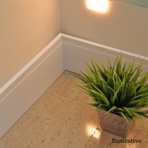 Encontraproduto.com.br - Rodape Poliestireno 10cm Branco Frisado Duratex M-04