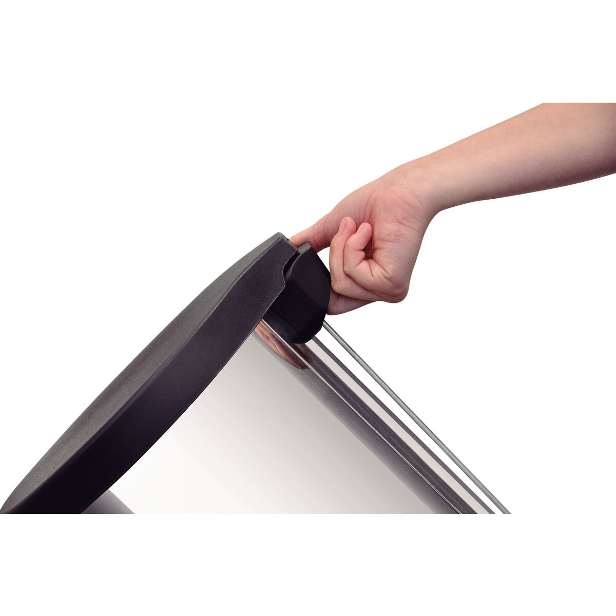 Encontraproduto.com.br - Lixeira 12 Litros com Pedal New Inox Tramontina
