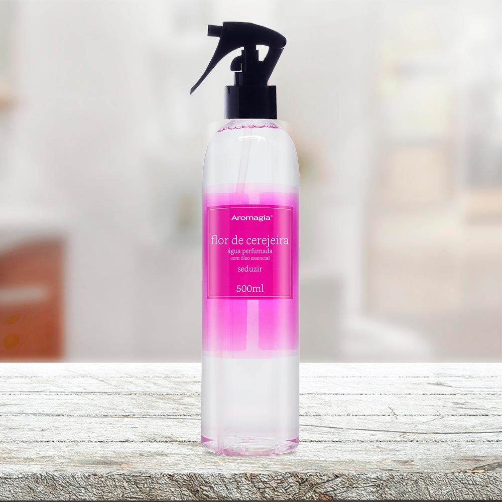 Encontraproduto.com.br - Água Perfumada Flor de Cerejeira Aromagia 500ml