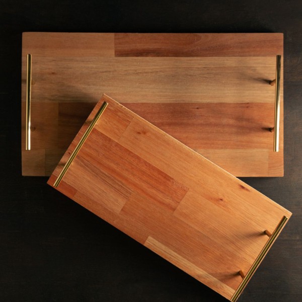 Encontraproduto.com.br - Bandeja de Madeira com Alça Dourada Liptus 45cm