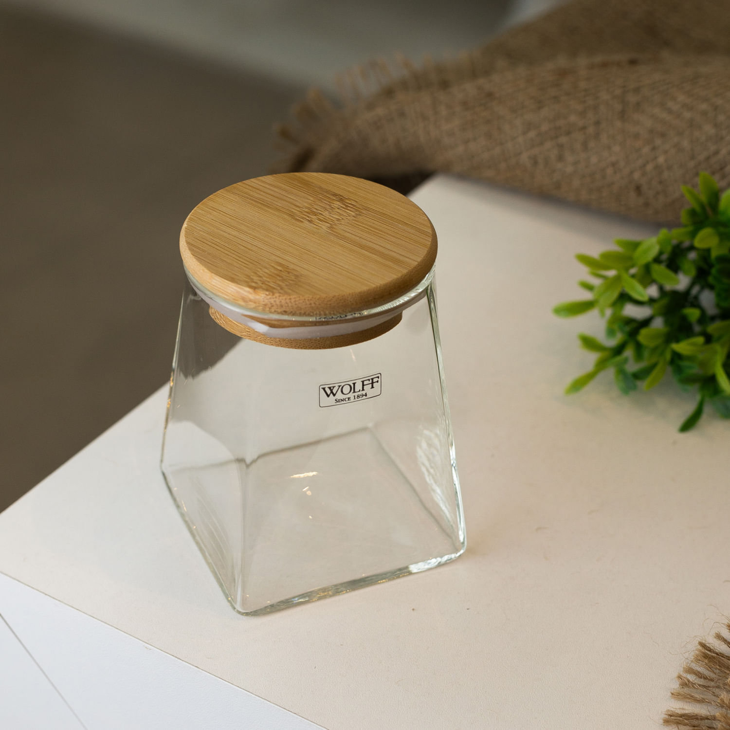 Encontraproduto.com.br - Porta Mantimento de Vidro Borossilicato com Tampa de Bambu 750ml - Wolff