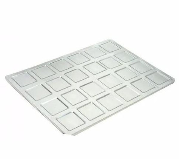 Encontraproduto.com.br - FORMA BEM CASADO QUAD C/24 39X27 1678 doupan