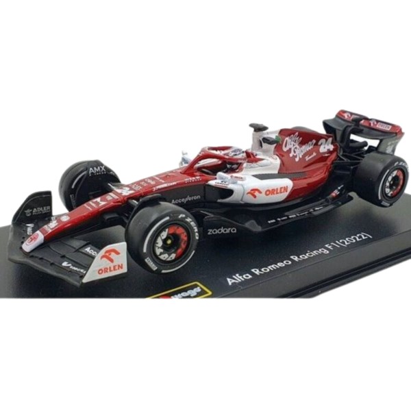 Miniatura Carro Alfa Romeo F1 Team Orlen C42 2022 #24 Zhou 1/43 Bburago 38068