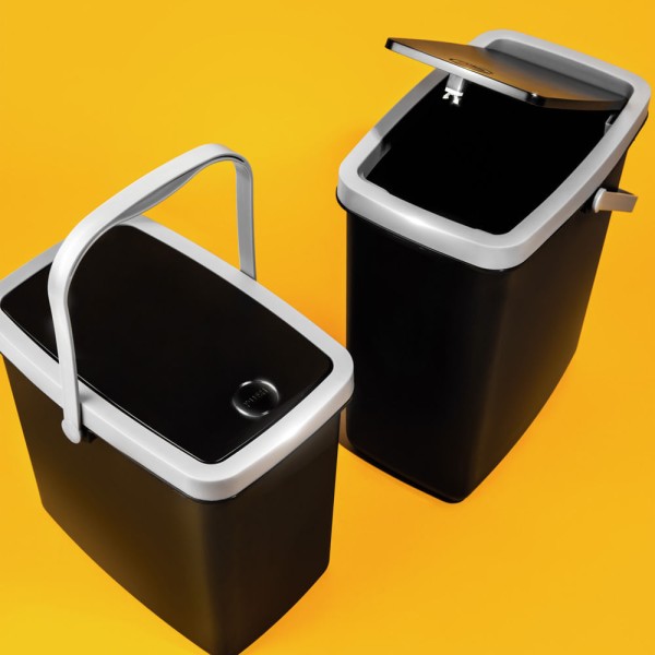 Encontraproduto.com.br - Lixeira Push 6L - Preto MOR