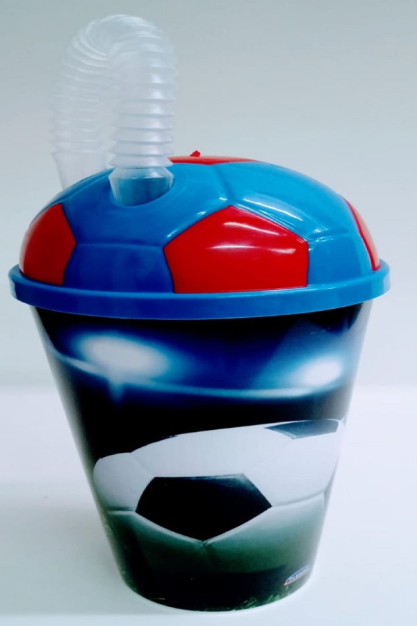 Encontraproduto.com.br - Copo com Canudo Bola de Futebol Plasutil