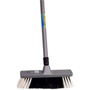 Vassoura de Pêlo 29cm Varre Casa com Cabo de Aço 120cm