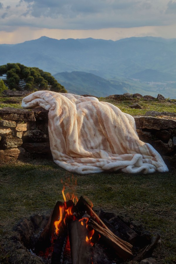 Encontraproduto.com.br - Edredom Sherpa Boucle -  ACASA