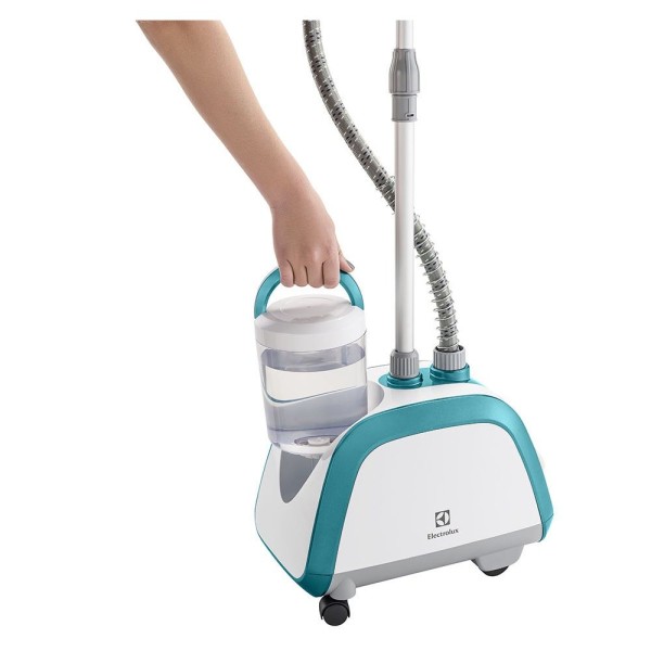 Encontraproduto.com.br - Vaporizador Passadeira de Roupas Electrolux com Vapor Vertical (GST10)