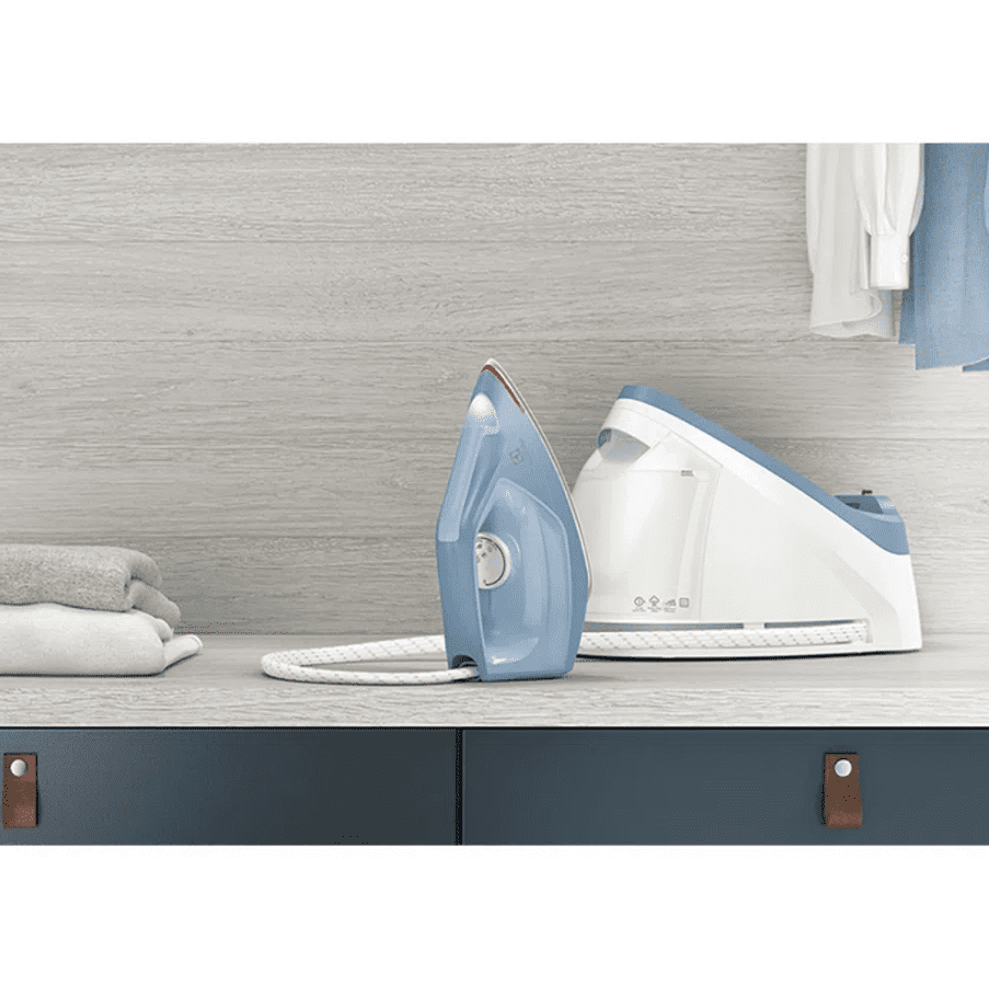Encontraproduto.com.br - Ferro de Passar Roupa Electrolux com Estação à Vapor 2 em 1 com 1,2L de Capacidade (E7SS1-4DBL)